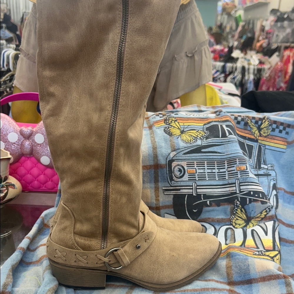 Very G Tan Over the Knee Boots